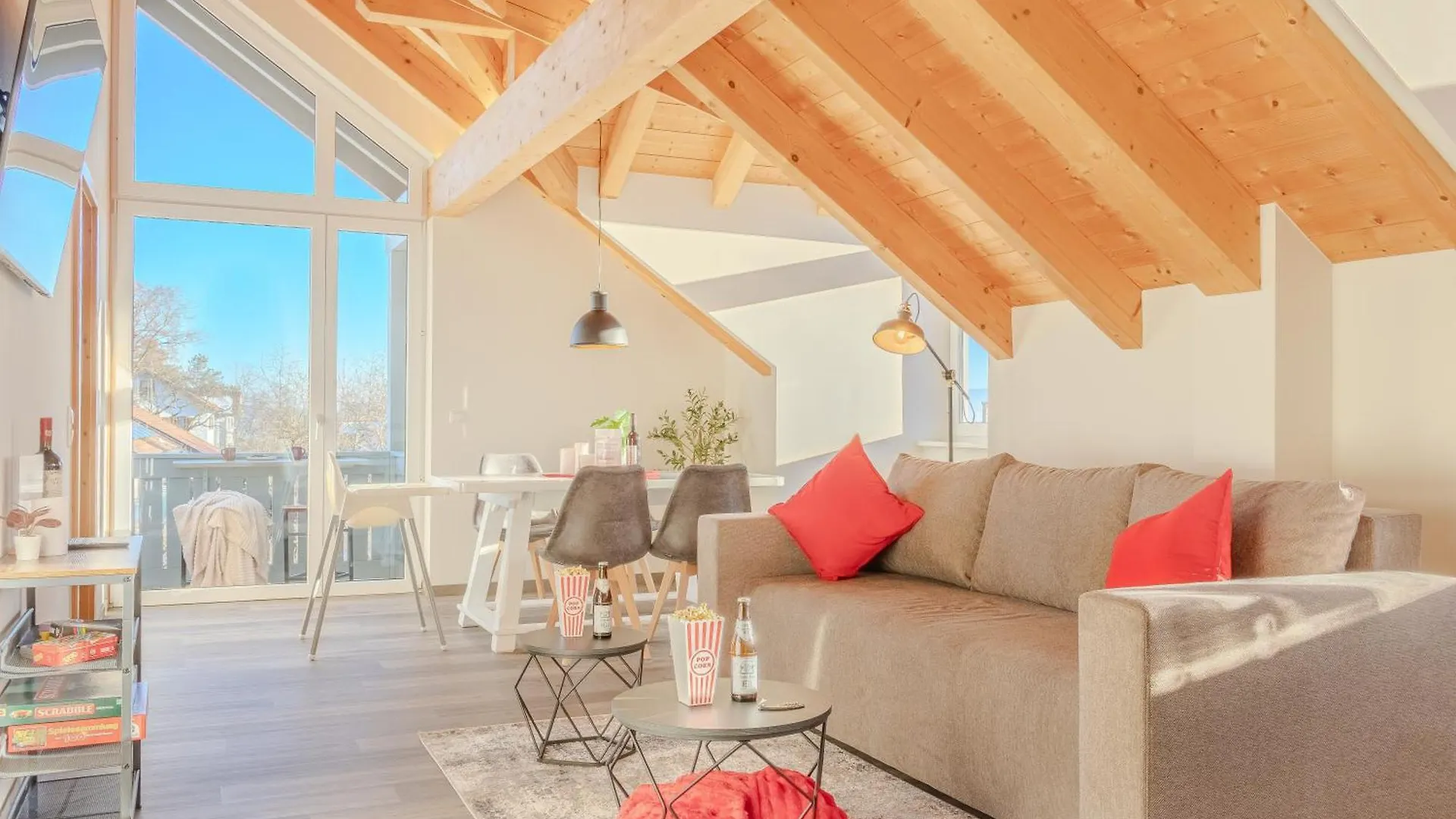 Helle Wohnung Mit Seeblick Tutzing